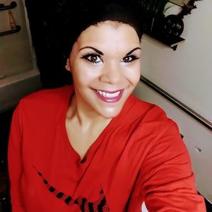 Meet your Posher, Ashlee